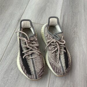 Yeezy 350 Zyon